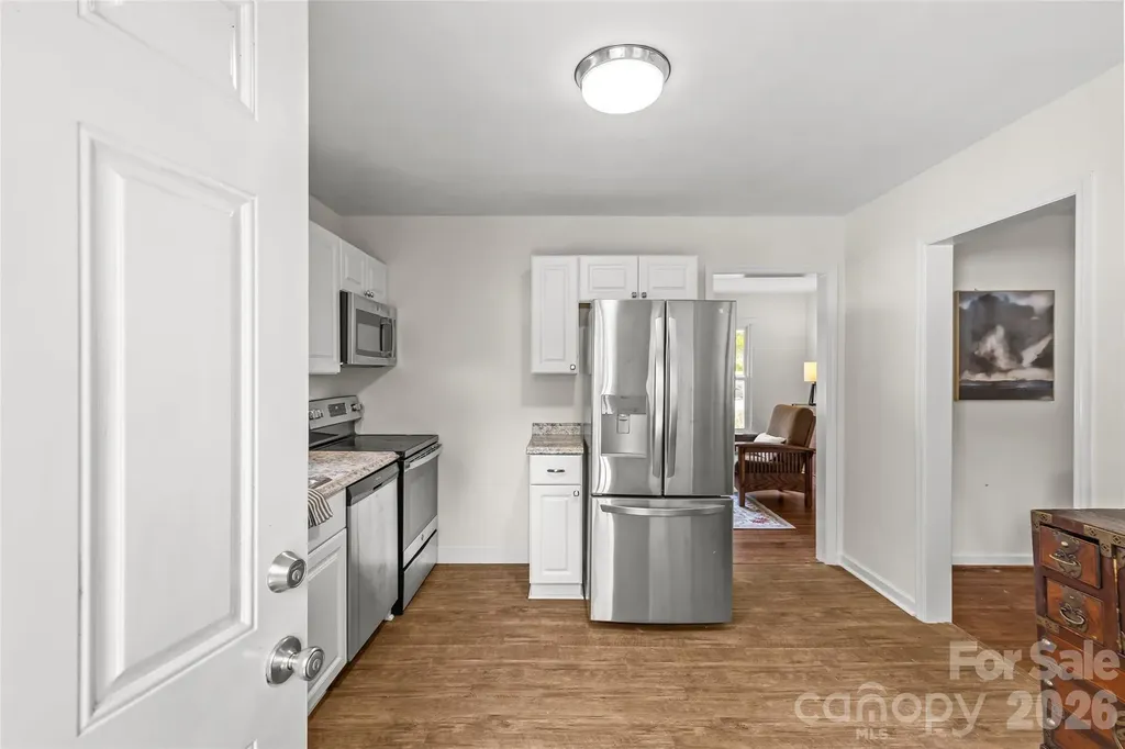 3443 Airlie Street Charlotte NC 28205