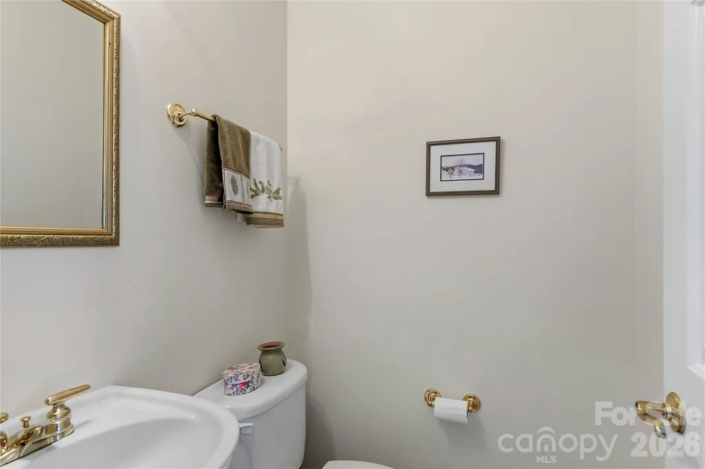 1869 Curraghmore Road Clemmons NC 27012