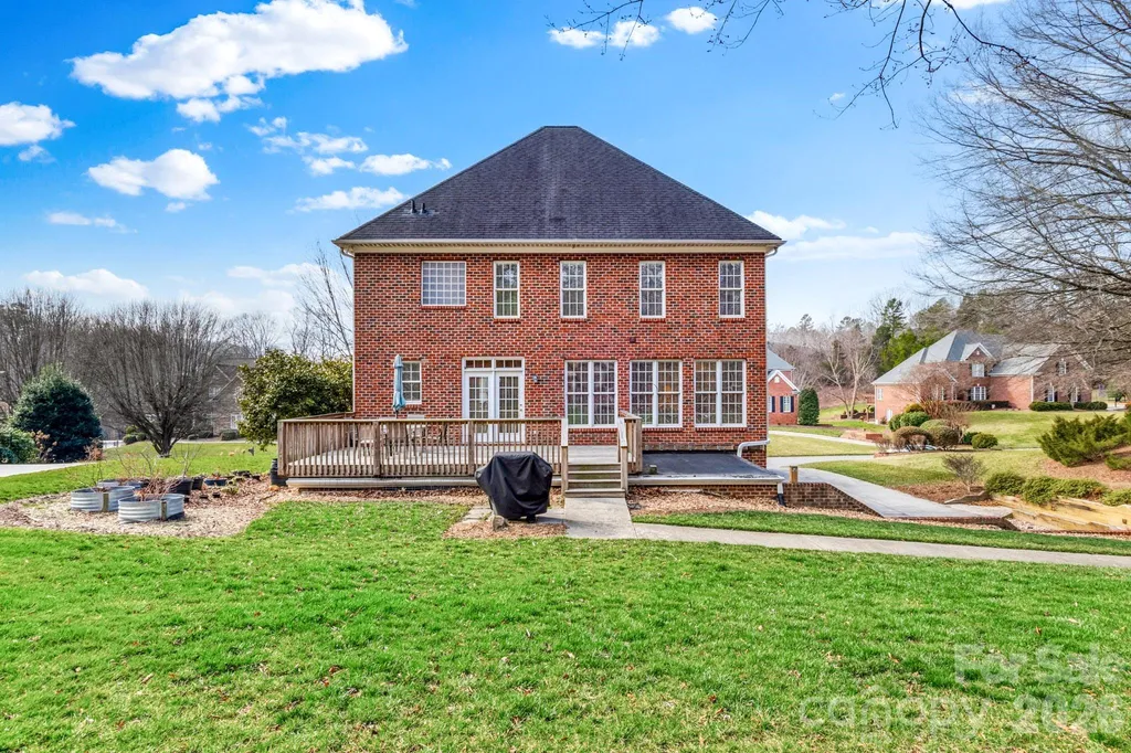 1869 Curraghmore Road Clemmons NC 27012
