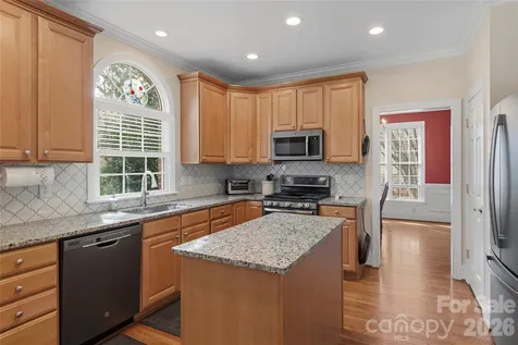 1869 Curraghmore Road Clemmons NC 27012