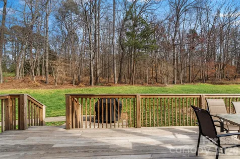 1869 Curraghmore Road Clemmons NC 27012
