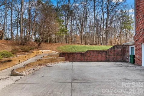 1869 Curraghmore Road Clemmons NC 27012