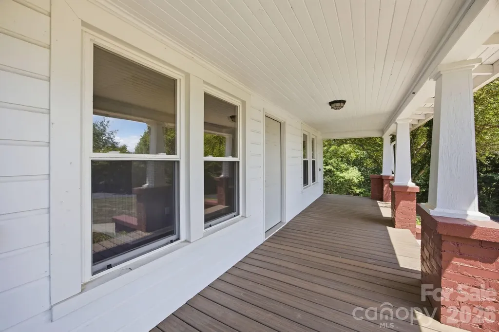 661 Lenoir Road Morganton NC 28655
