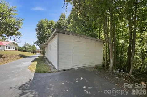 661 Lenoir Road Morganton NC 28655