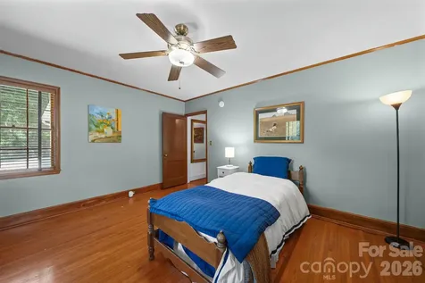 721 Carolina Avenue Gastonia NC 28052