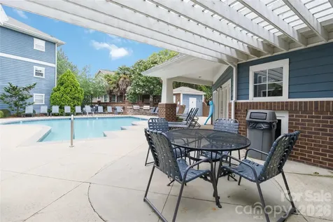 417 Olmsted Park Place Charlotte NC 28203