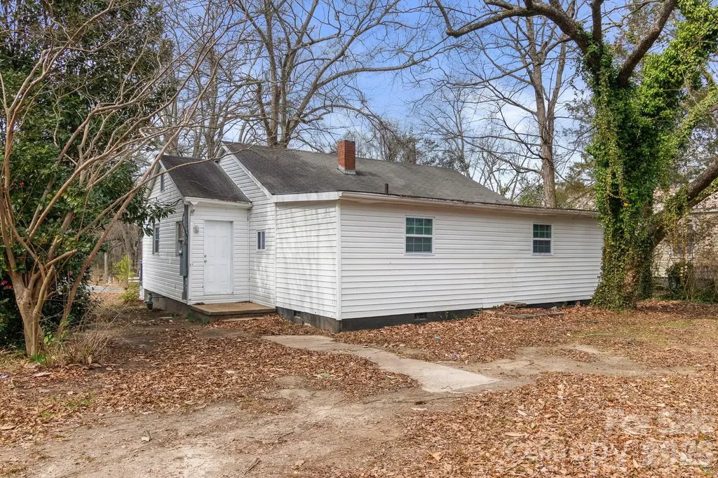 411 S Thompson Street Shelby NC 28150