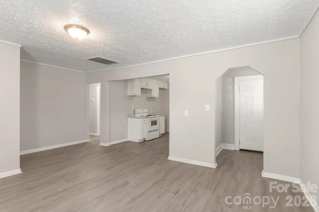 411 S Thompson Street Shelby NC 28150