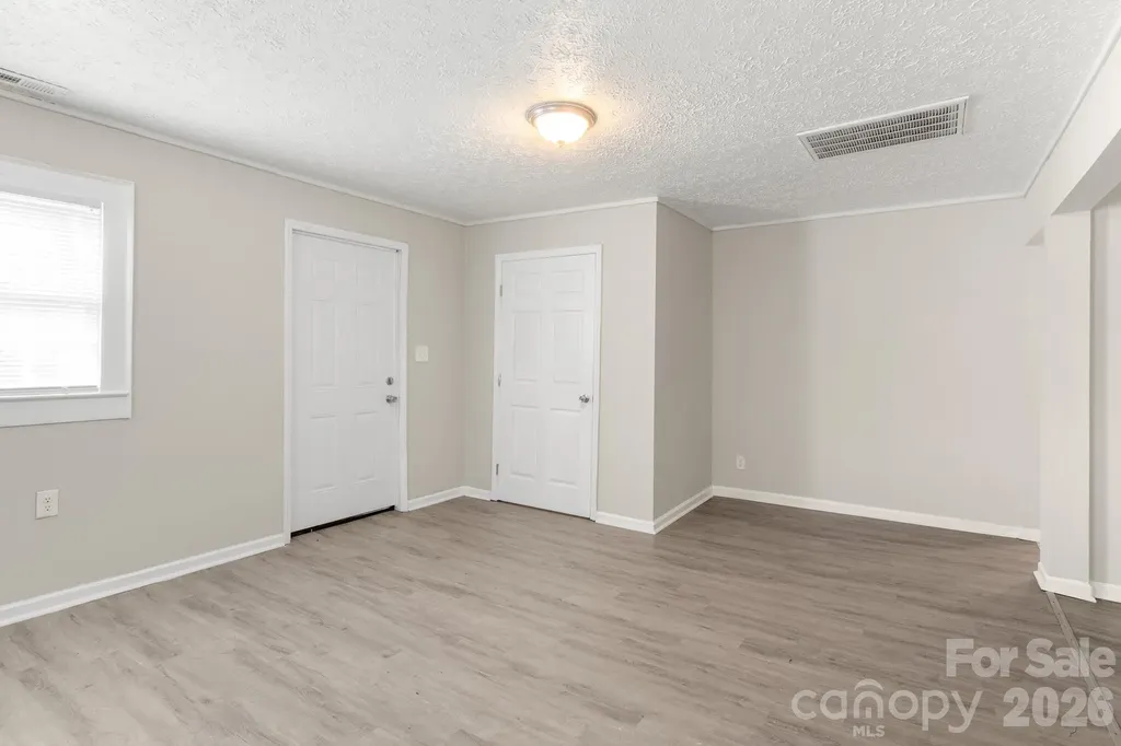 411 S Thompson Street Shelby NC 28150