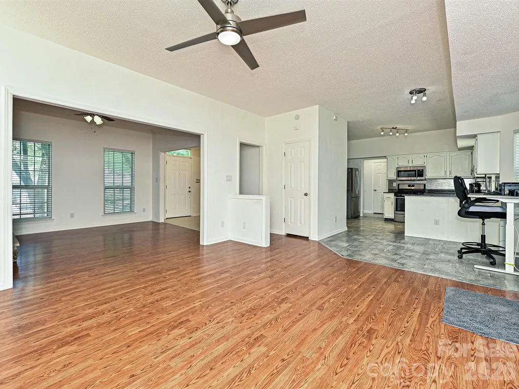 13518 Krislyn Woods Place Charlotte NC 28278