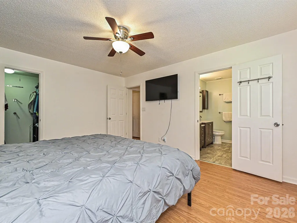 13518 Krislyn Woods Place Charlotte NC 28278