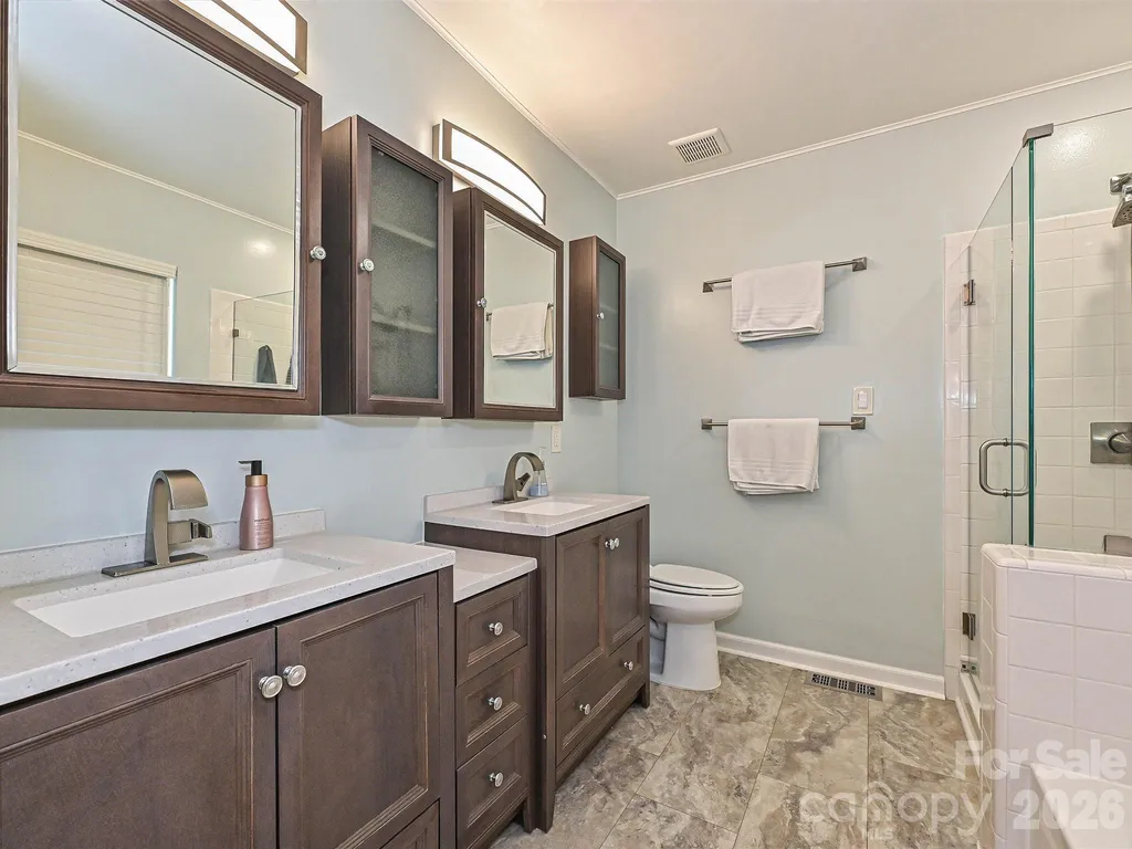 13518 Krislyn Woods Place Charlotte NC 28278