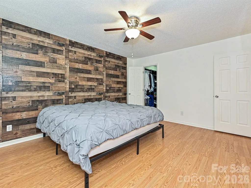 13518 Krislyn Woods Place Charlotte NC 28278