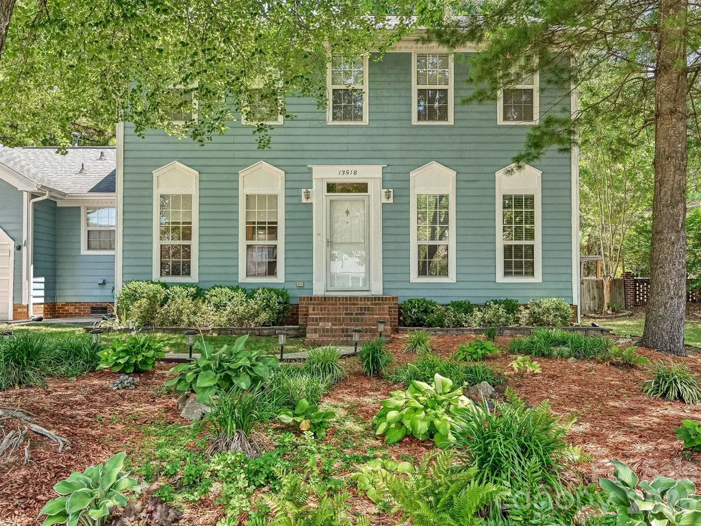 13518 Krislyn Woods Place Charlotte NC 28278
