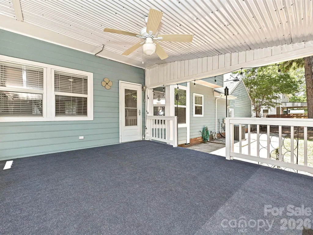 13518 Krislyn Woods Place Charlotte NC 28278