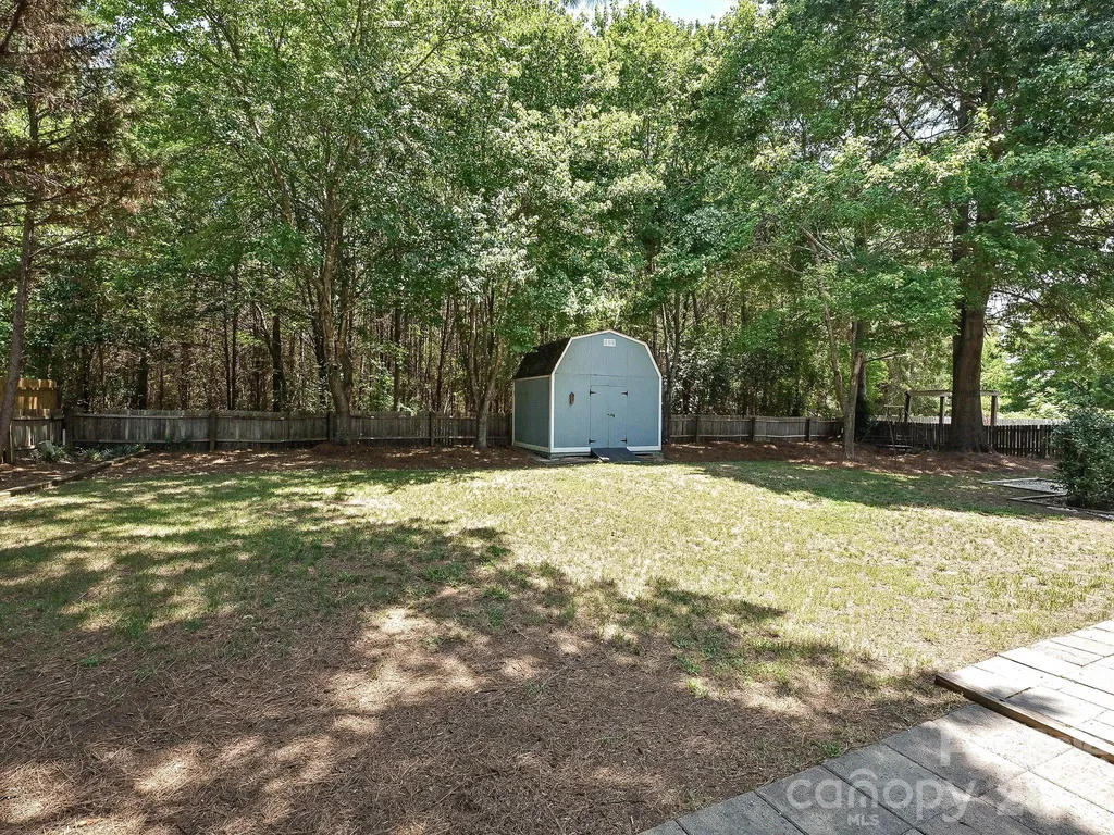 13518 Krislyn Woods Place Charlotte NC 28278