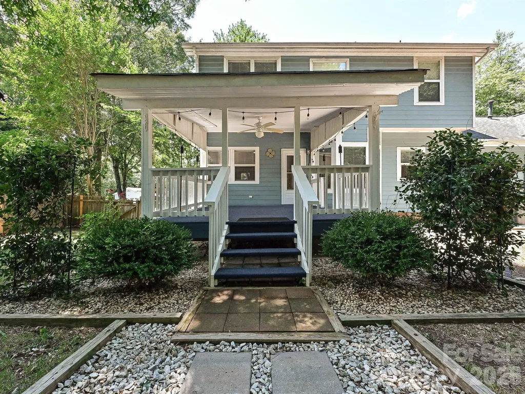 13518 Krislyn Woods Place Charlotte NC 28278