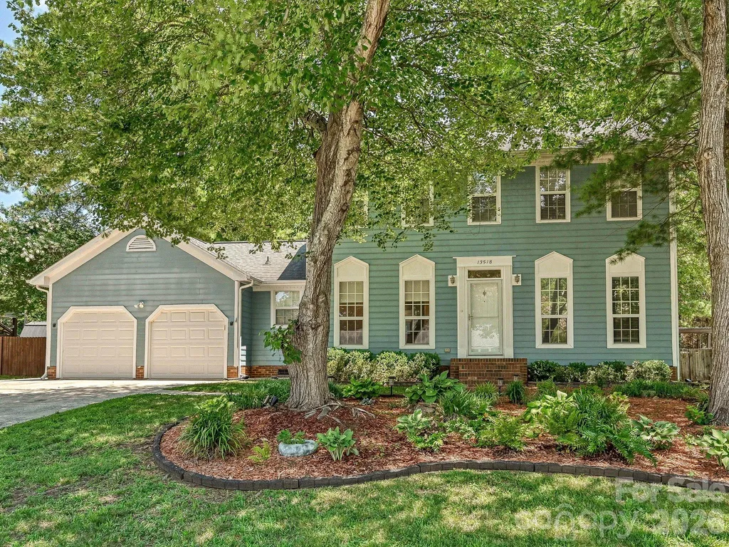 13518 Krislyn Woods Place Charlotte NC 28278
