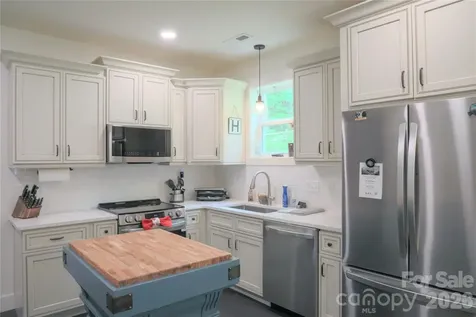 611 Twinbrook Lane Maggie Valley NC 28751