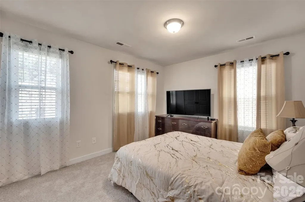 4526 Carnation Court Charlotte NC 28269