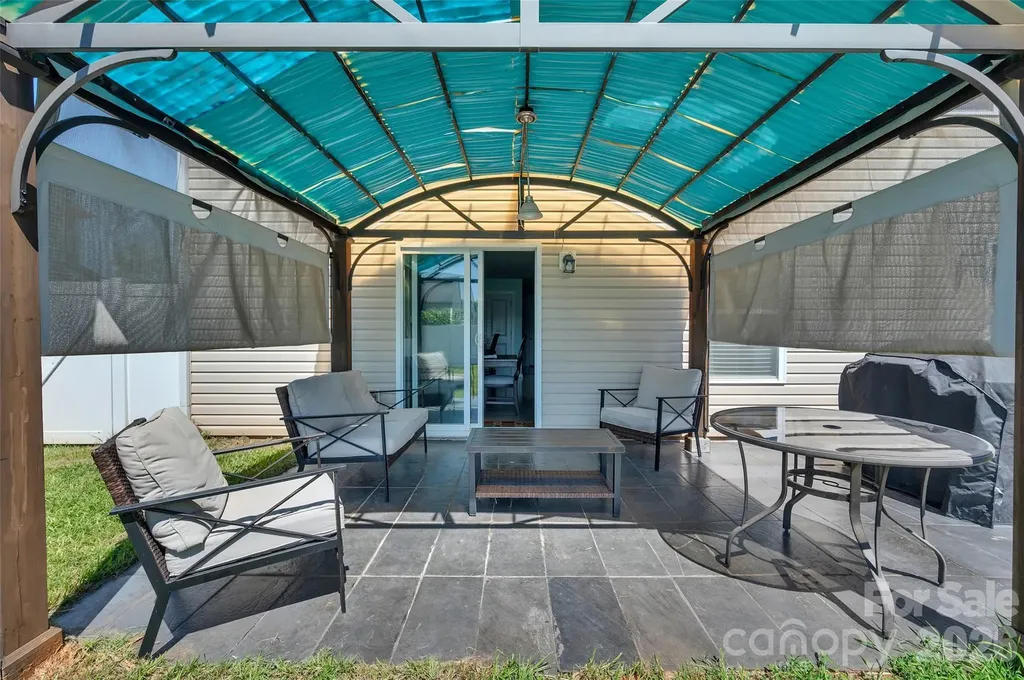 4526 Carnation Court Charlotte NC 28269