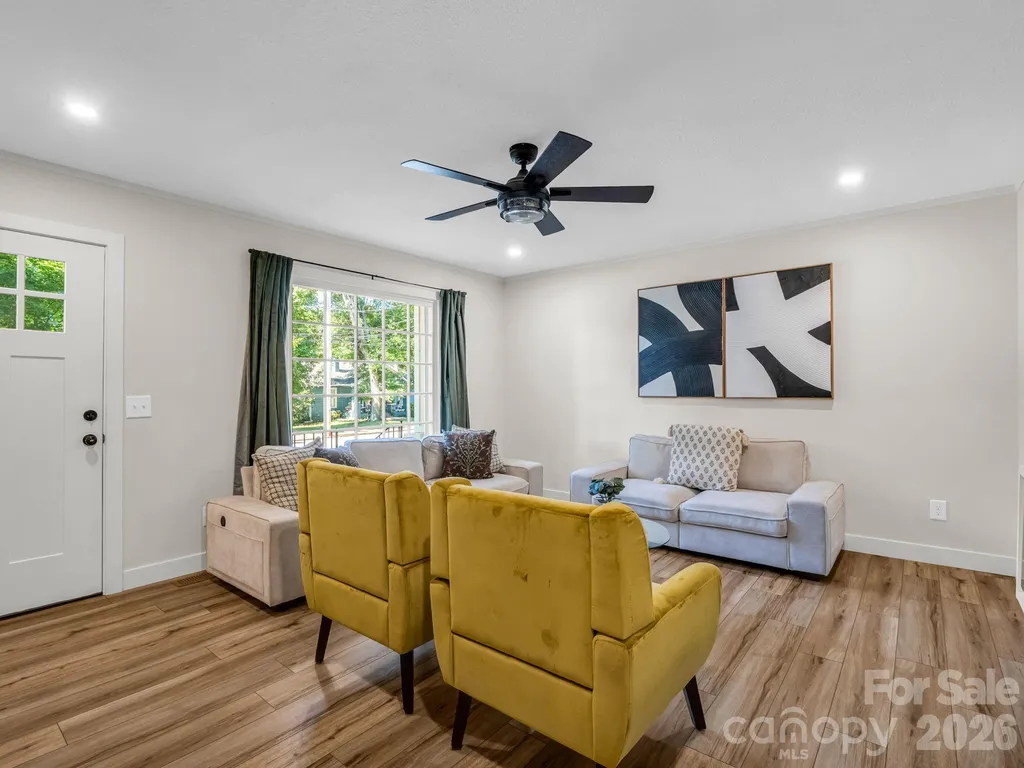 319 Arlington Street Forest City NC 28048