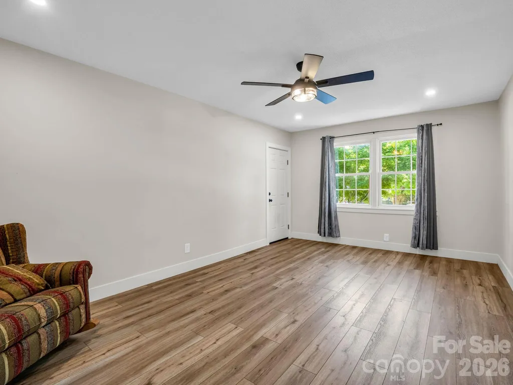 319 Arlington Street Forest City NC 28048