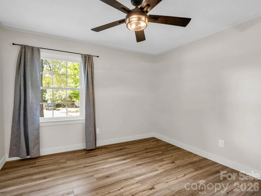 319 Arlington Street Forest City NC 28048