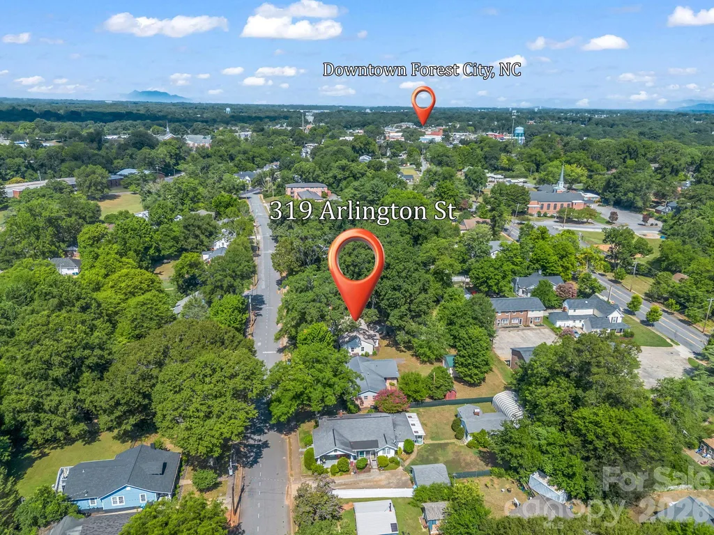 319 Arlington Street Forest City NC 28048