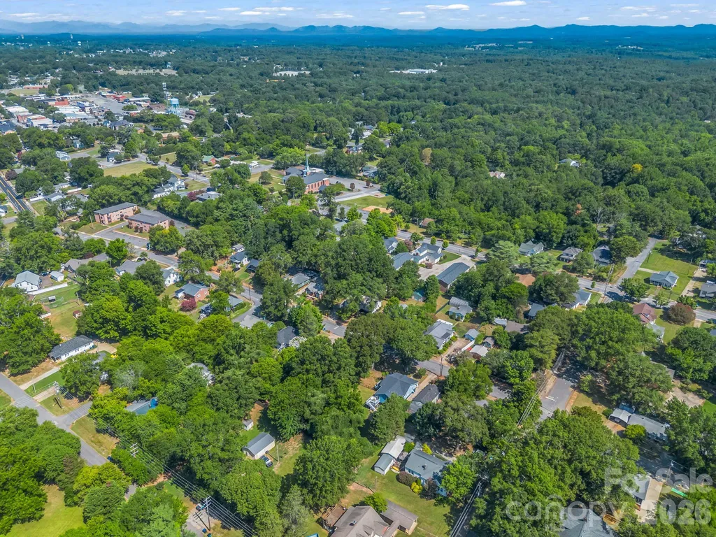 319 Arlington Street Forest City NC 28048