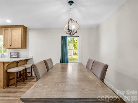 319 Arlington Street Forest City NC 28048