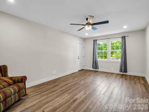 319 Arlington Street Forest City NC 28048