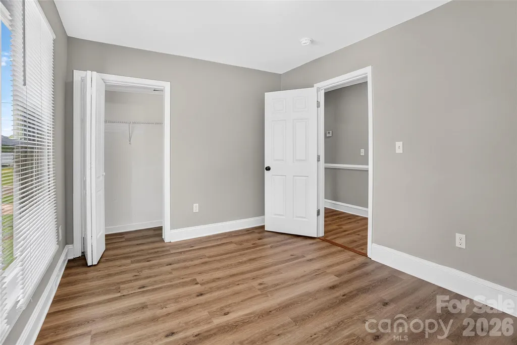 384 Grace Avenue NW Concord NC 28027