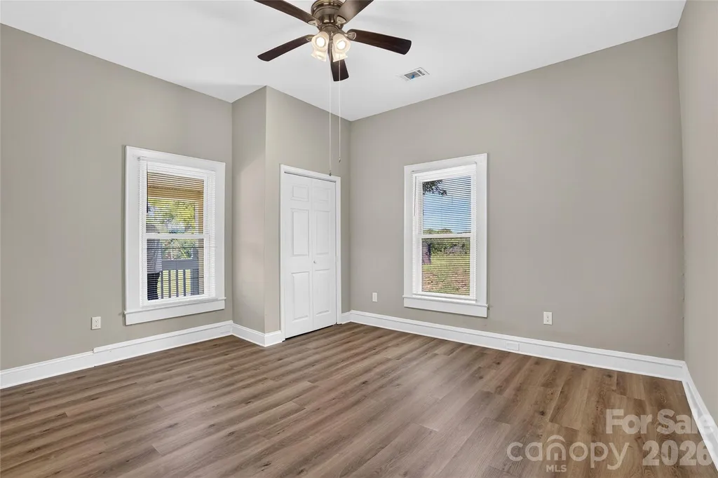384 Grace Avenue NW Concord NC 28027