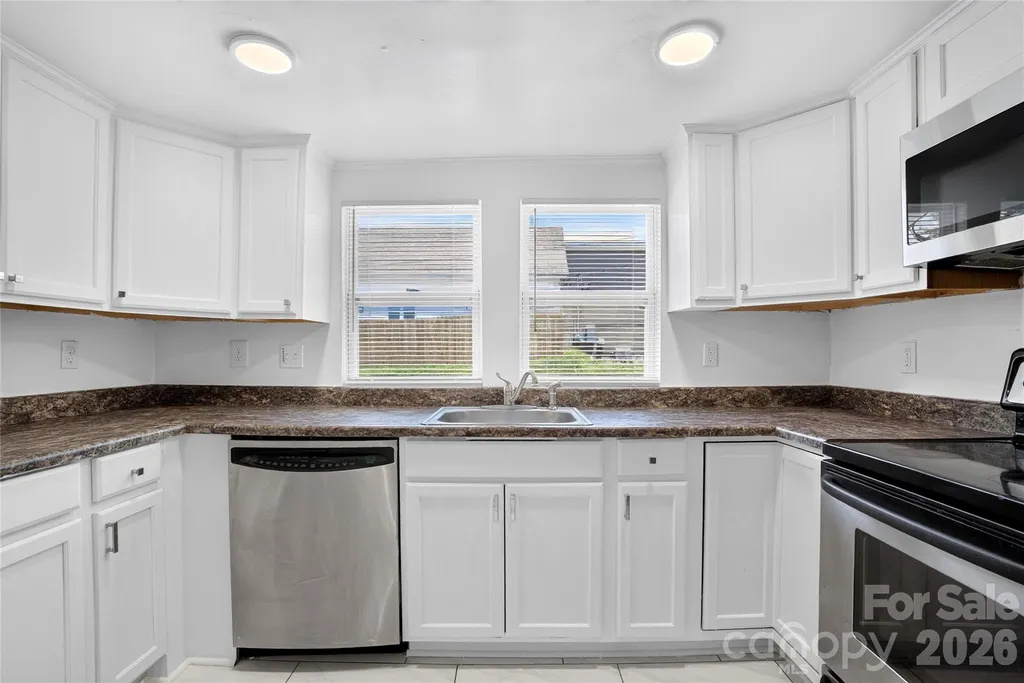 384 Grace Avenue NW Concord NC 28027