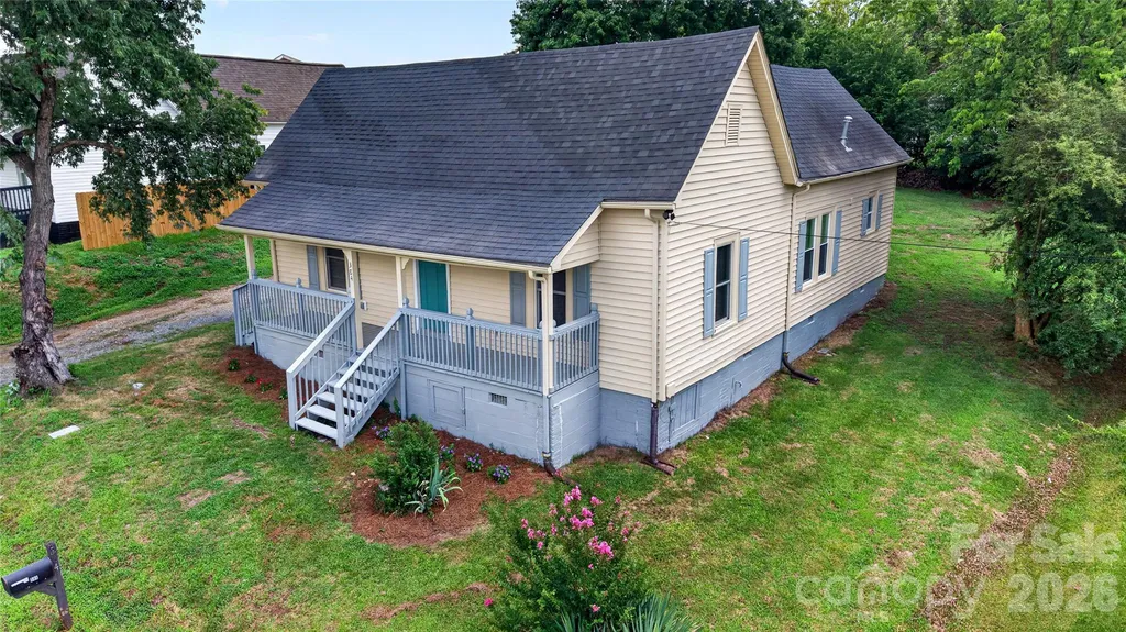 384 Grace Avenue NW Concord NC 28027