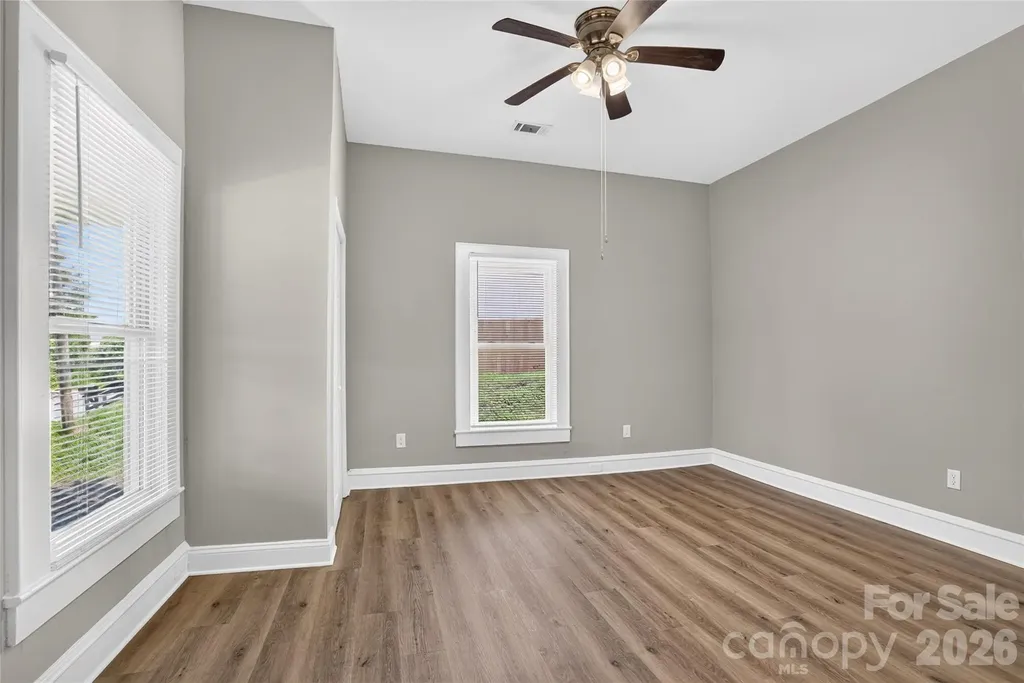 384 Grace Avenue NW Concord NC 28027