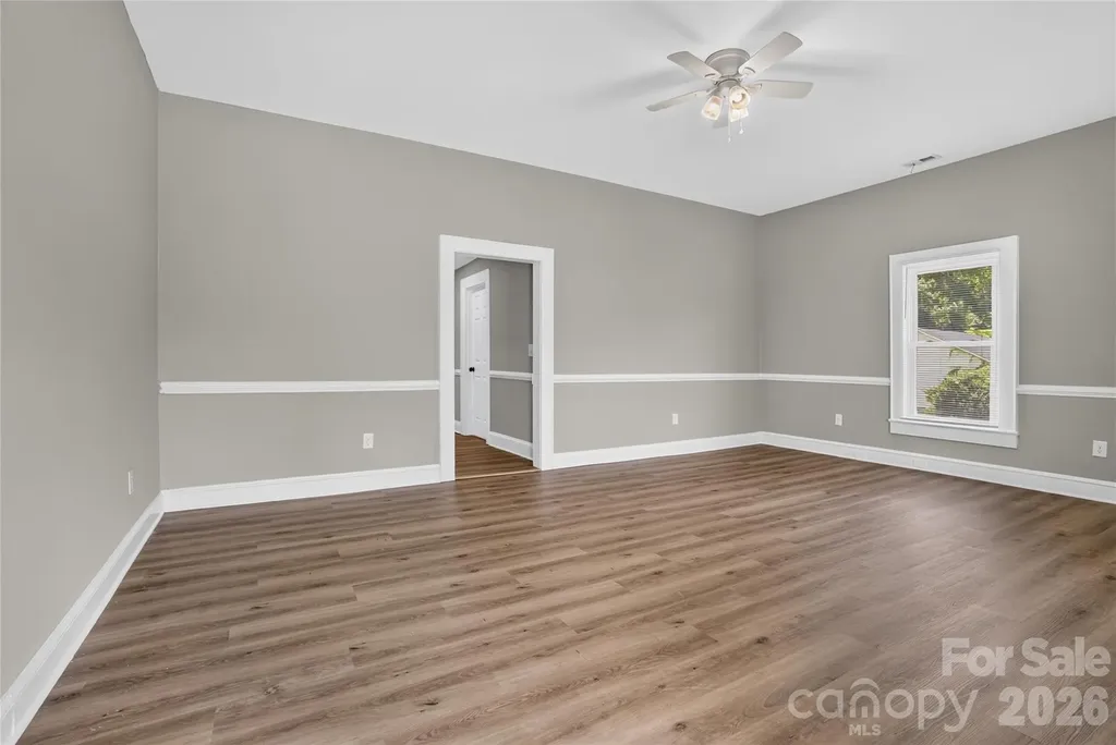 384 Grace Avenue NW Concord NC 28027