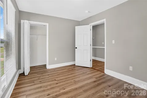 384 Grace Avenue NW Concord NC 28027