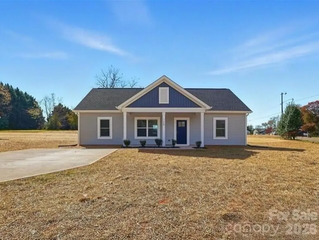 7588 Sarah Drive Denver NC 28037