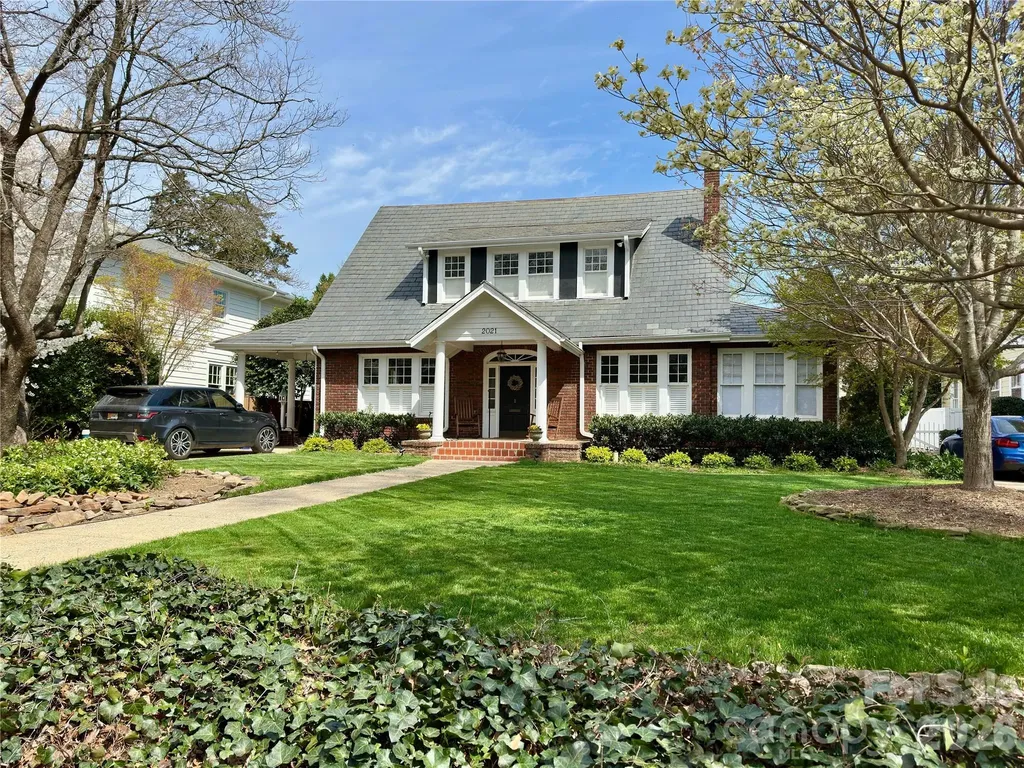 2021 Dilworth Road W Charlotte NC 28203