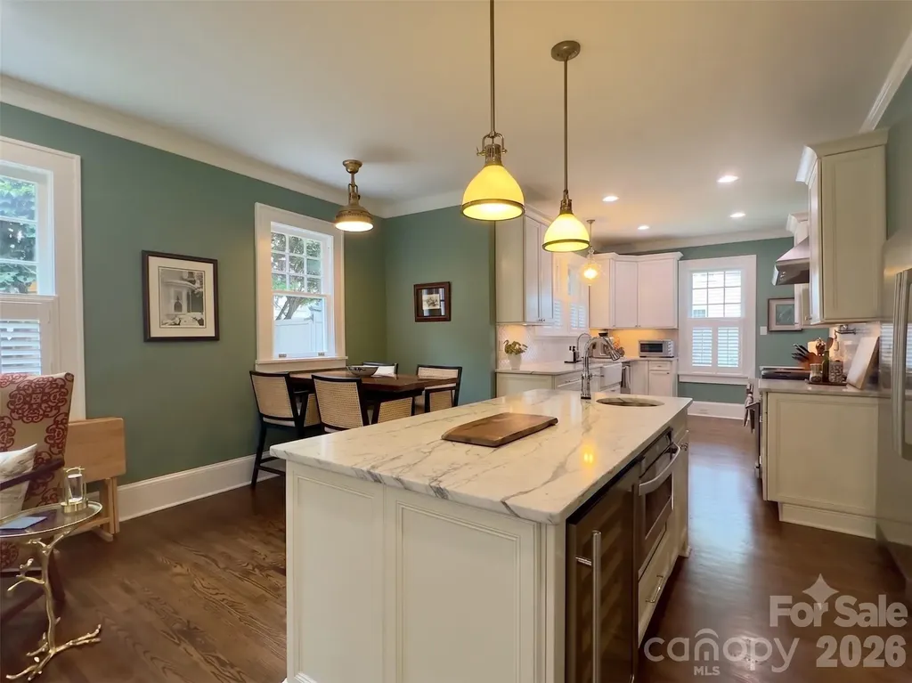 2021 Dilworth Road W Charlotte NC 28203