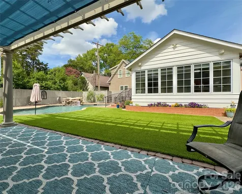 2021 Dilworth Road W Charlotte NC 28203