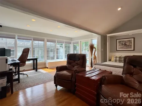 2021 Dilworth Road W Charlotte NC 28203