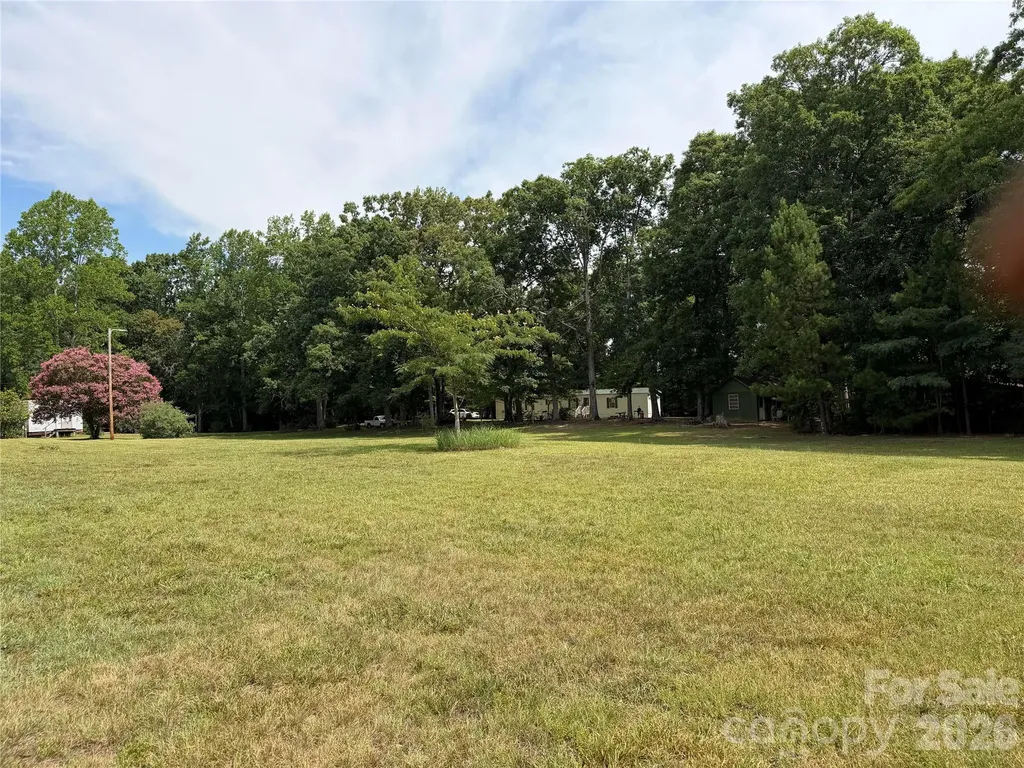 556 Gilbert Road Columbus NC 28722