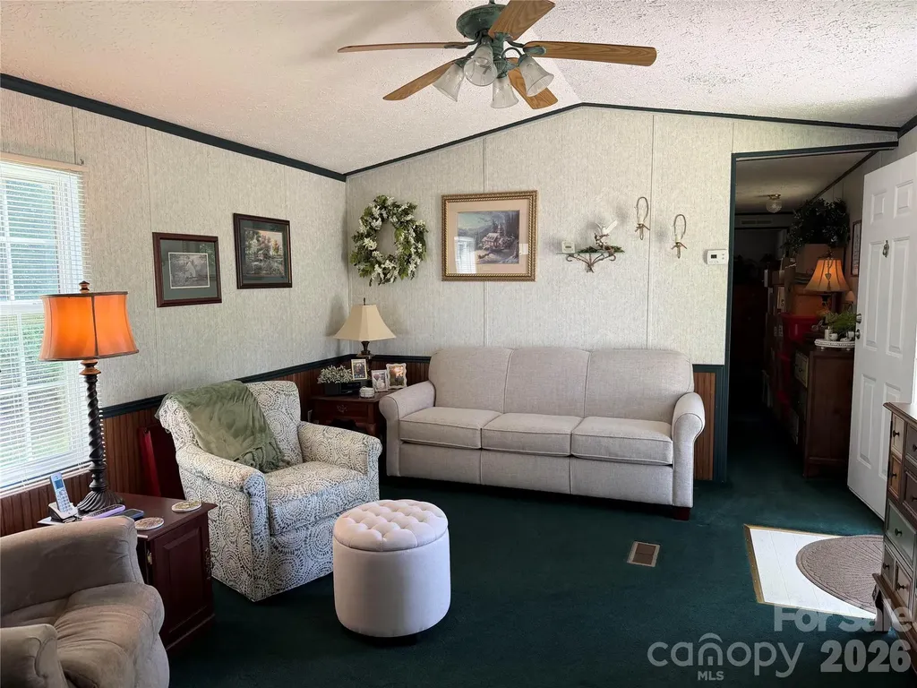 556 Gilbert Road Columbus NC 28722