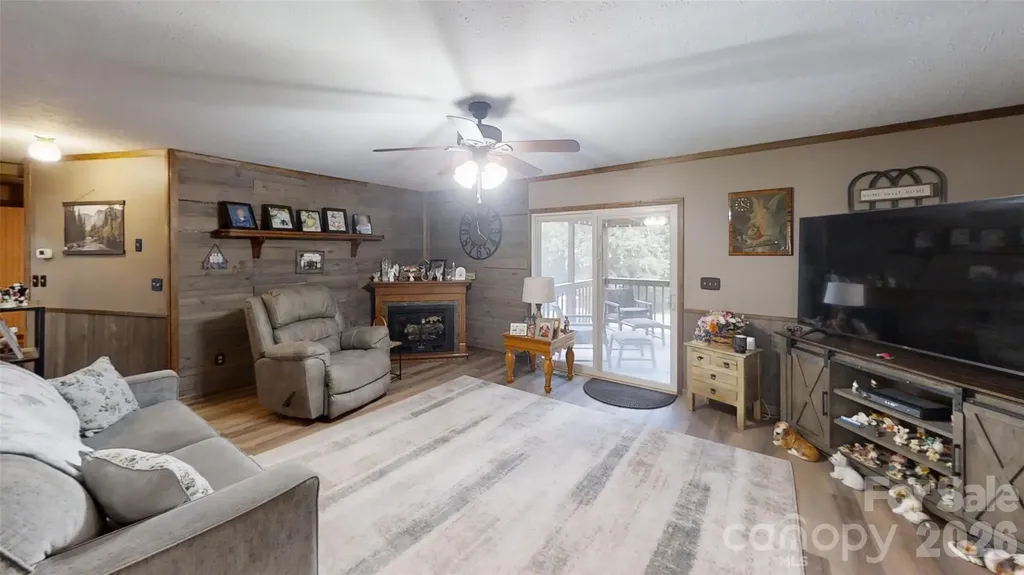 81 Pine Mount Road Weaverville NC 28787