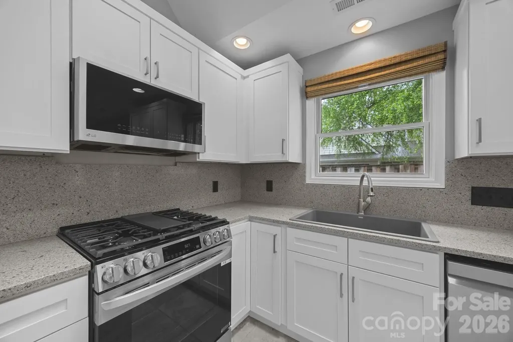 41 Beekeeper Trail Swannanoa NC 28778