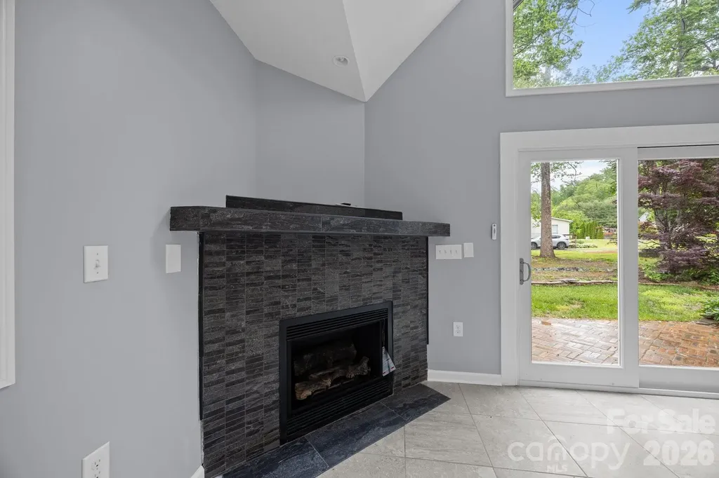 41 Beekeeper Trail Swannanoa NC 28778
