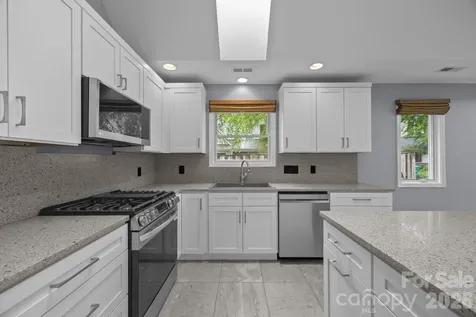 41 Beekeeper Trail Swannanoa NC 28778